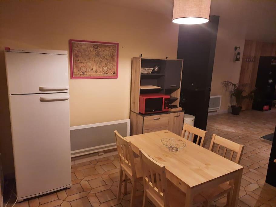 Appartement Tout Confort , Centre Loudenvielle Bagian luar foto