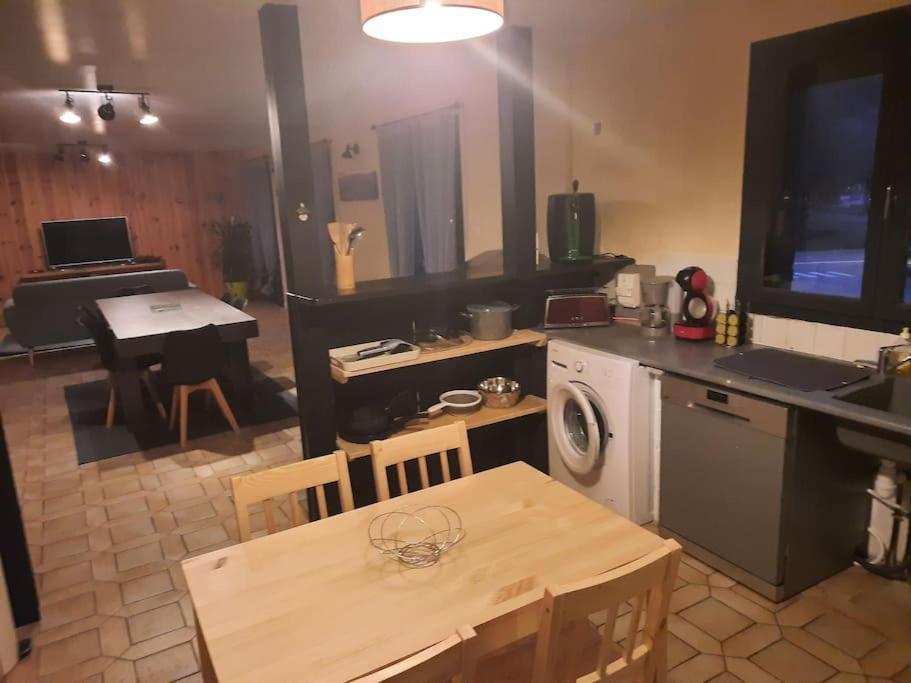 Appartement Tout Confort , Centre Loudenvielle Bagian luar foto